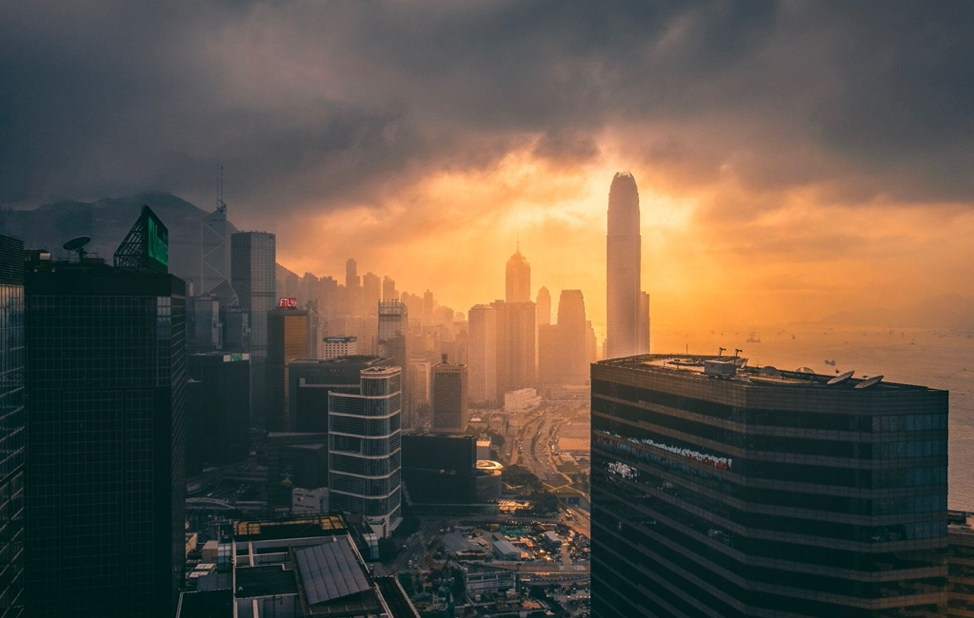 Hong Kong is another city using energy-saving lamp posts embedded with sensors. They are even already compatible with future-proof  5G connectivity.